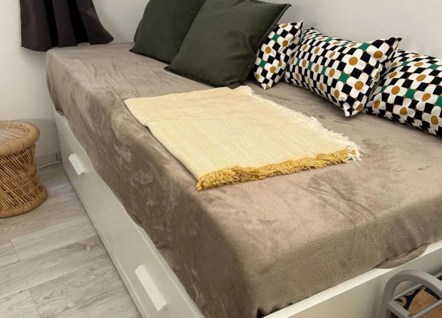Au Charme Des Carmes - T1 Sur Cour - Metro A & B Apartment Toulouse