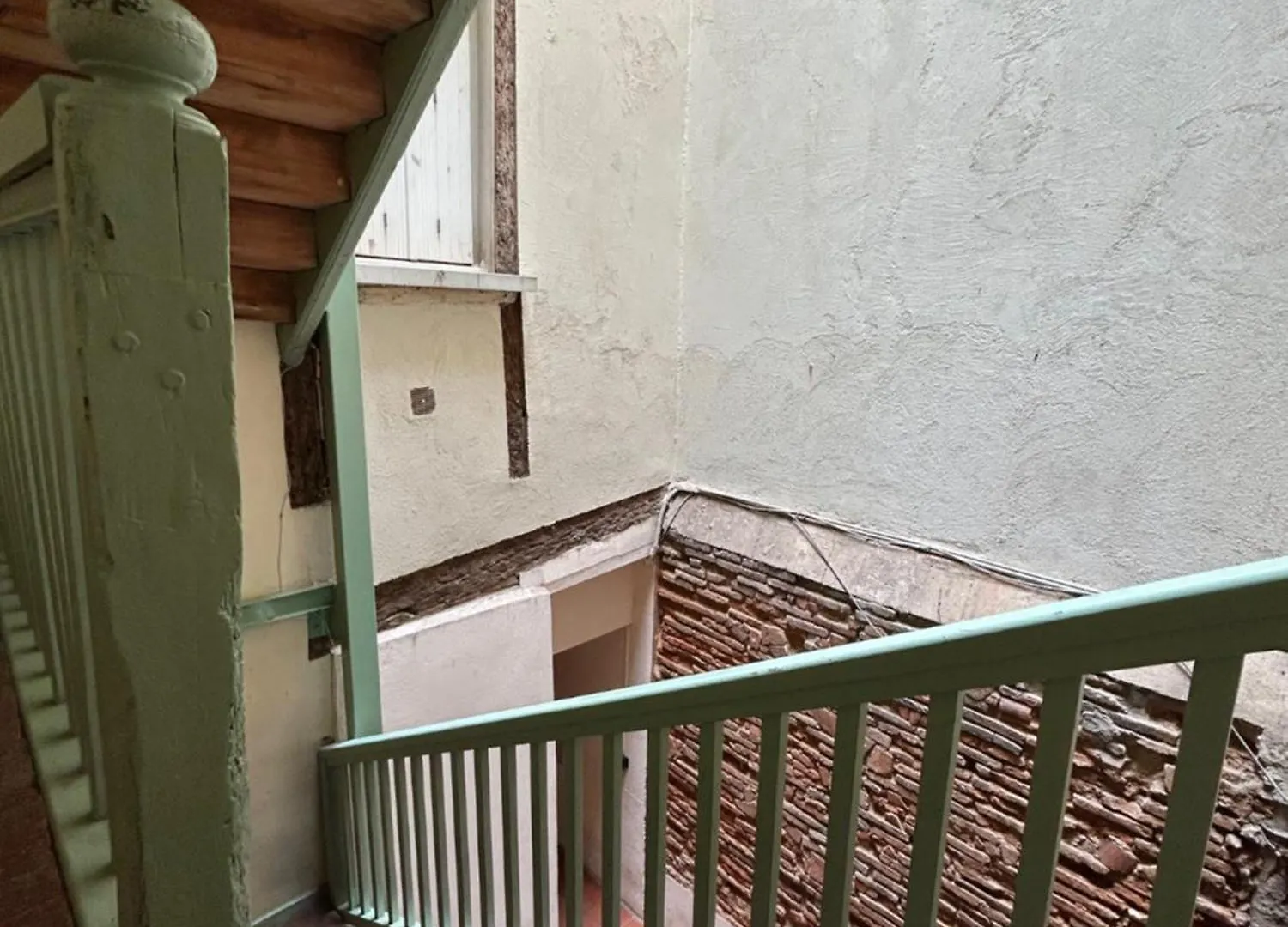 Au Charme Des Carmes - T1 Sur Cour - Metro A & B Apartment Toulouse France